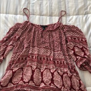 Off the shoulder flowy too